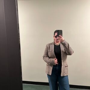 Max Mara Brown Tweed Blazer with leather detailing on pockets